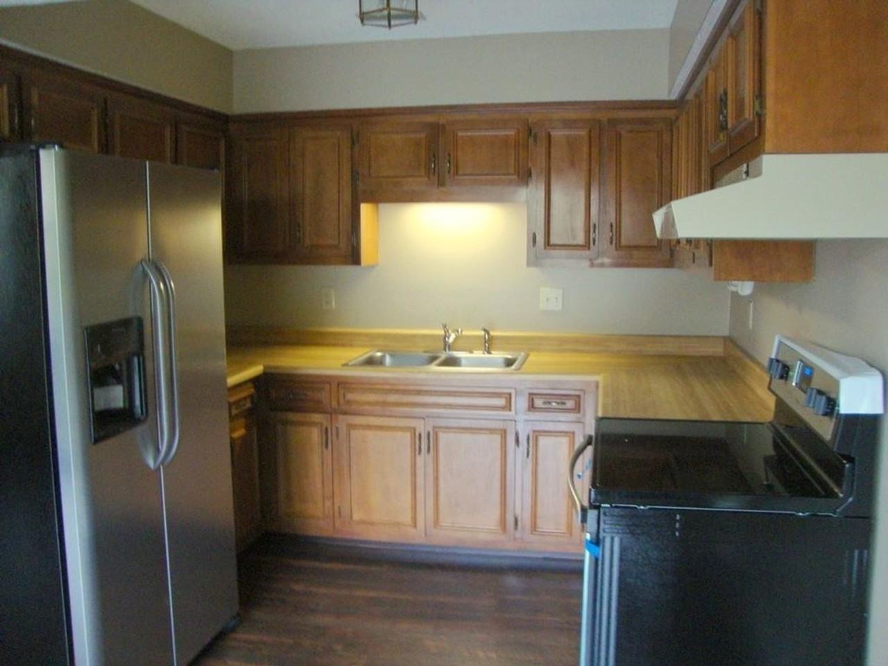 5759 Brentwood Trce - Photo 3 of 14