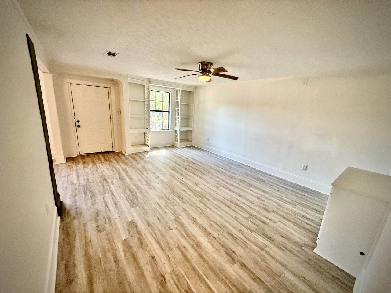 102 Channel Ln - Photo 7 of 23