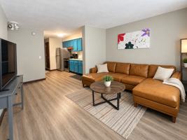 featured image of 1015 1/2 16th Ave