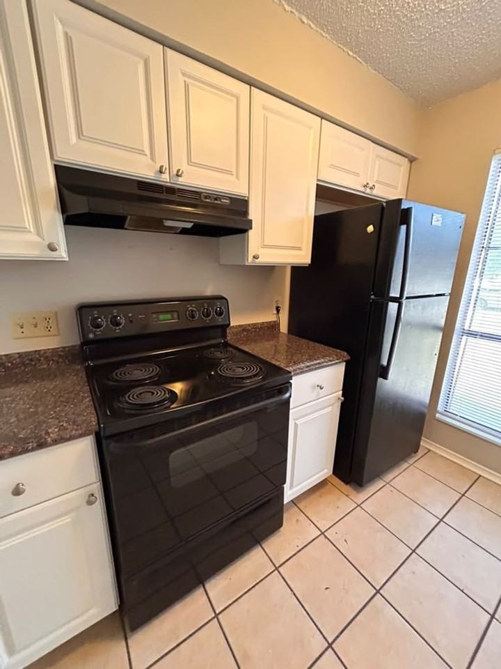 2706 Little Valley Cv #A - Photo 2 of 12
