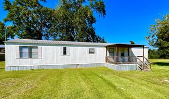 featured image of 2685 Pebble Hill Rd
