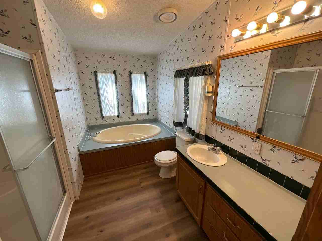 4234A Shamrock Rd - Photo 6 of 9
