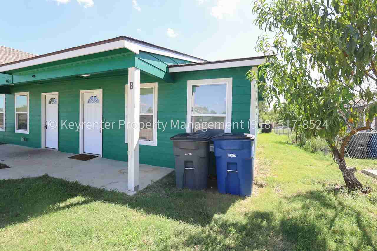 4124 W 56th Pl - Photo 4 of 40