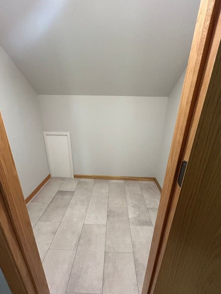 836 5th Ave W - Photo 2 of 23