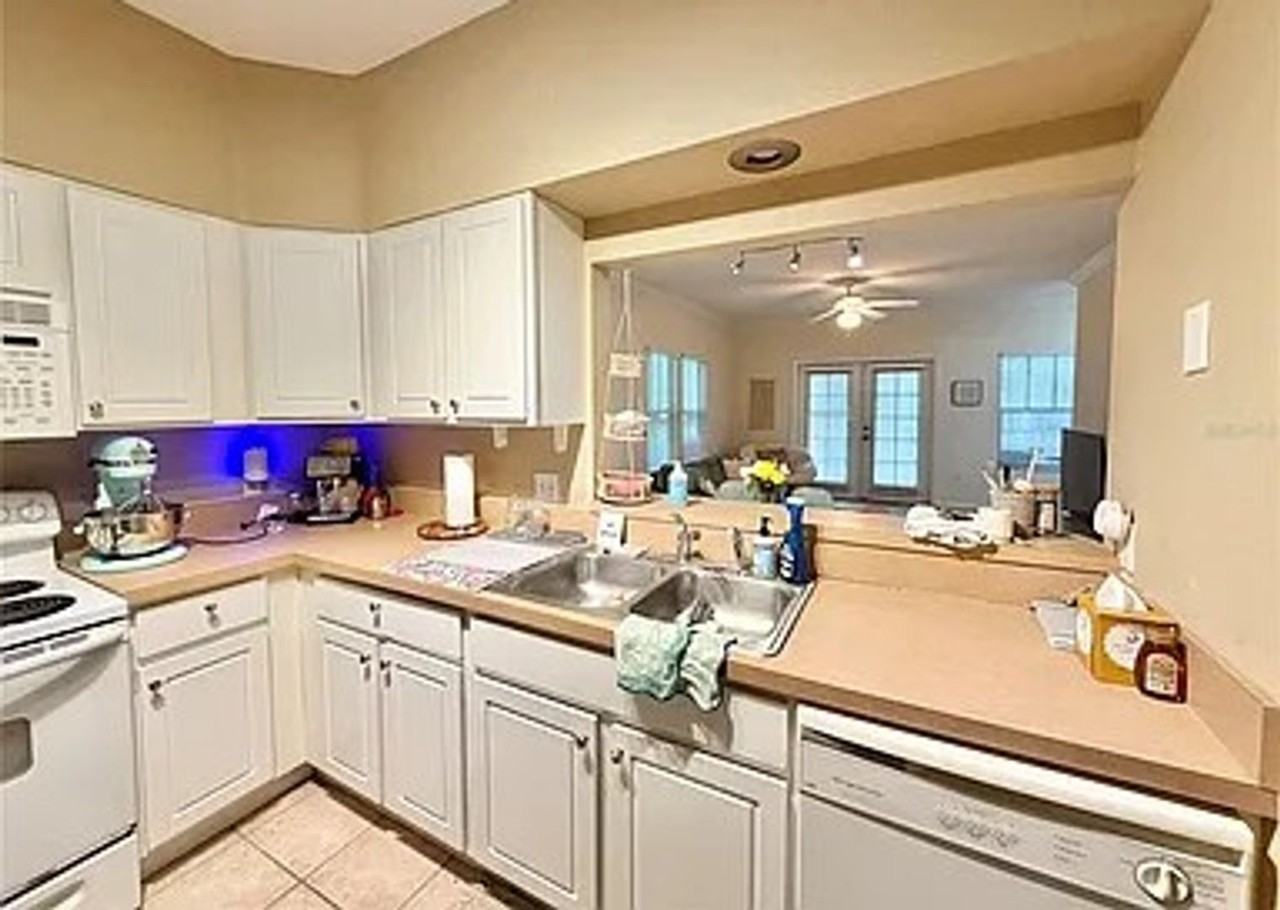9177 Sw 52nd Rd - Photo 6 of 19