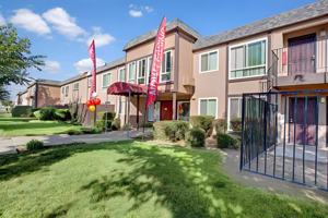 featured image of 3903 49th Ave