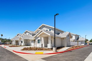 Applewood Manor Apartment Homes - Photo 1 of 1