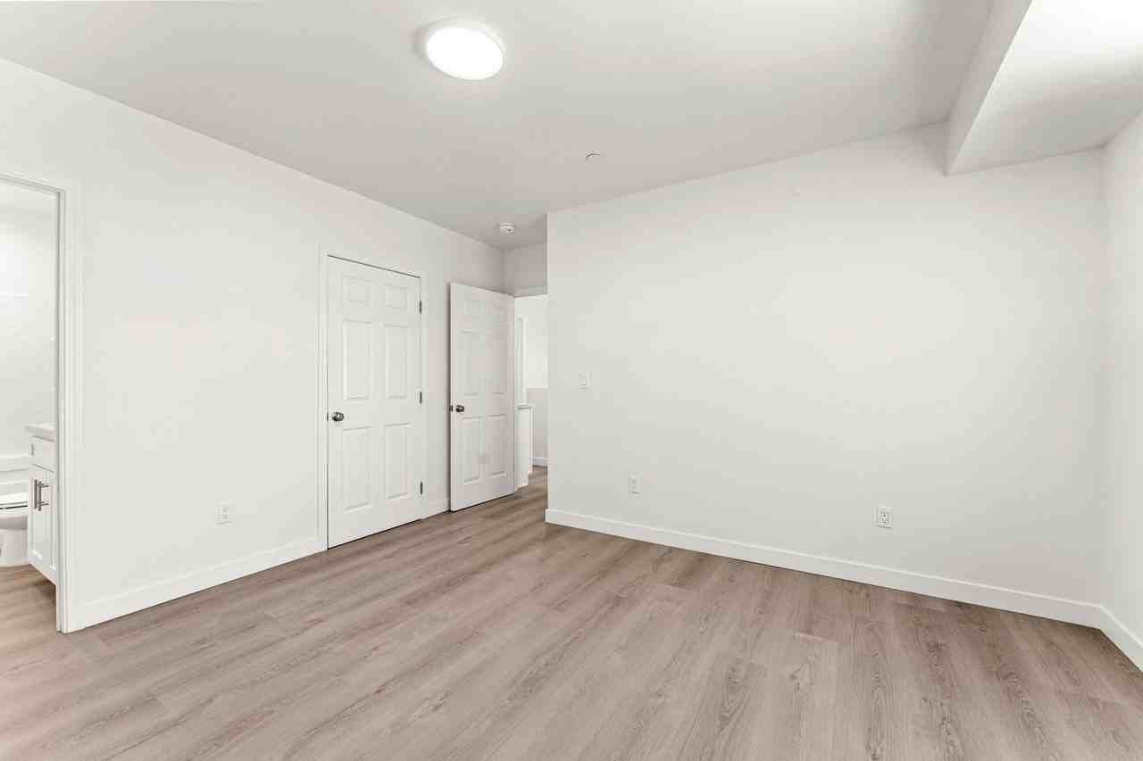 Applewood Manor Apartment Homes - Photo 5 of 50