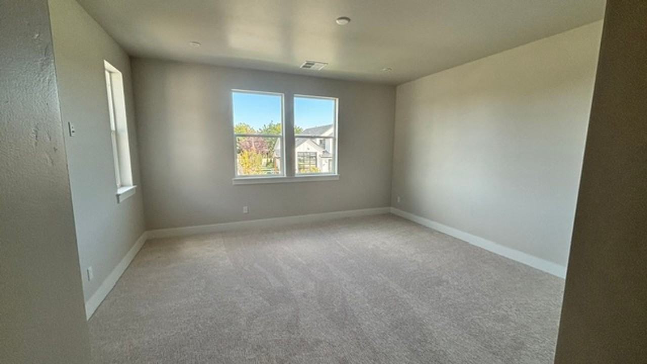 149 149 N Quincannon Way - Photo 4 of 6
