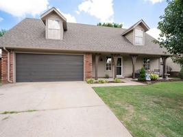 featured image of 8215 N 121st East Ave