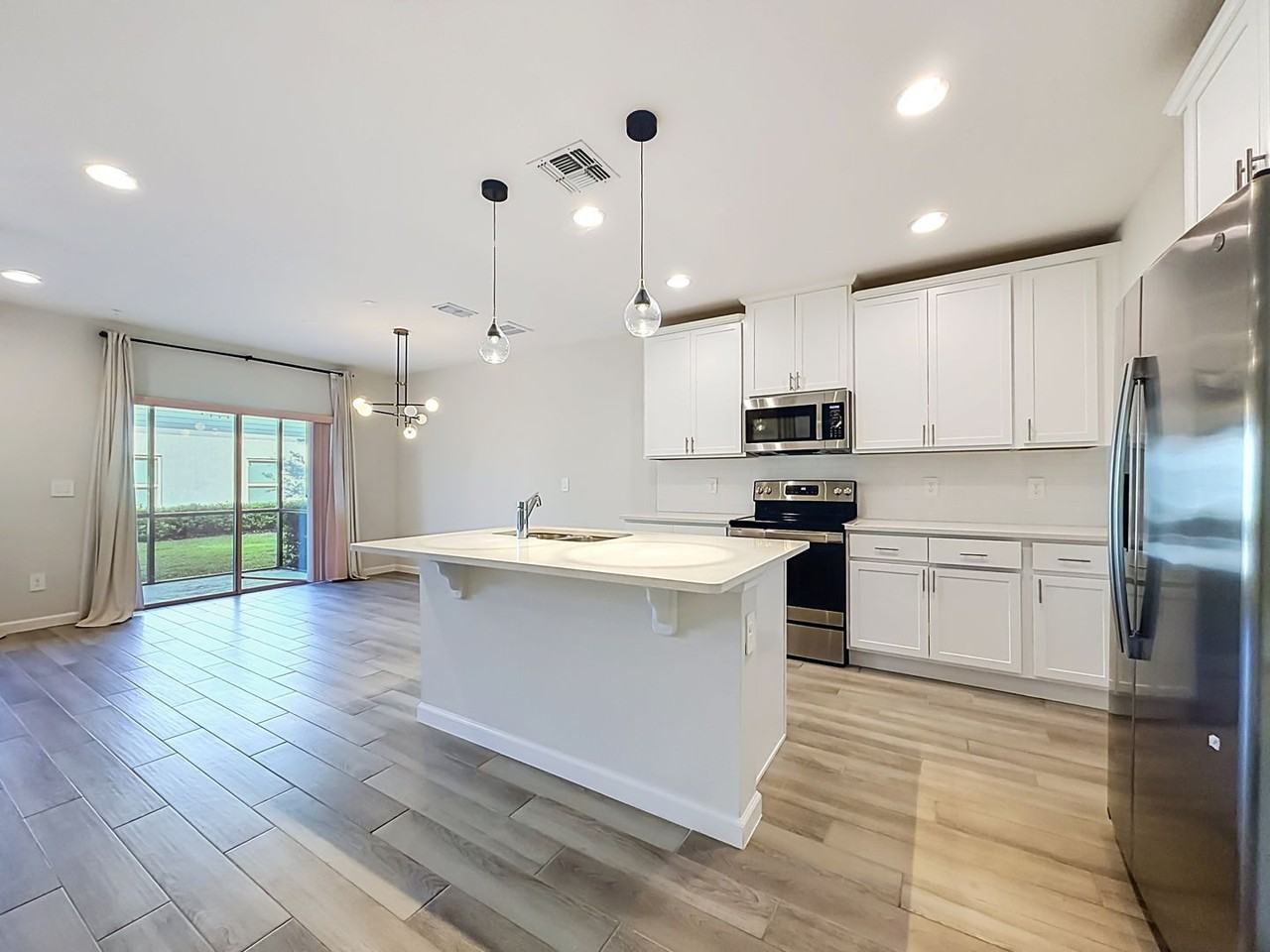 232 Cape Honeysuckle Pl - Photo 5 of 50