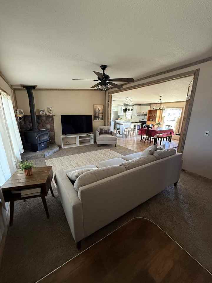 468 N Duck Springs Dr - Photo 4 of 15