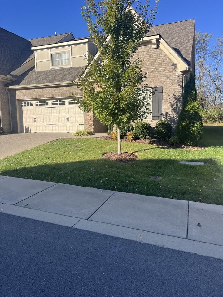 3211 Chaucer Ln - Photo 2 of 27