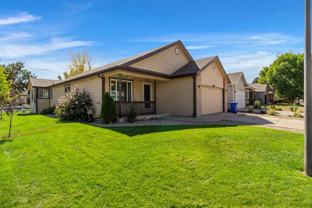 2488 Sapphire St - Photo 1 of 1