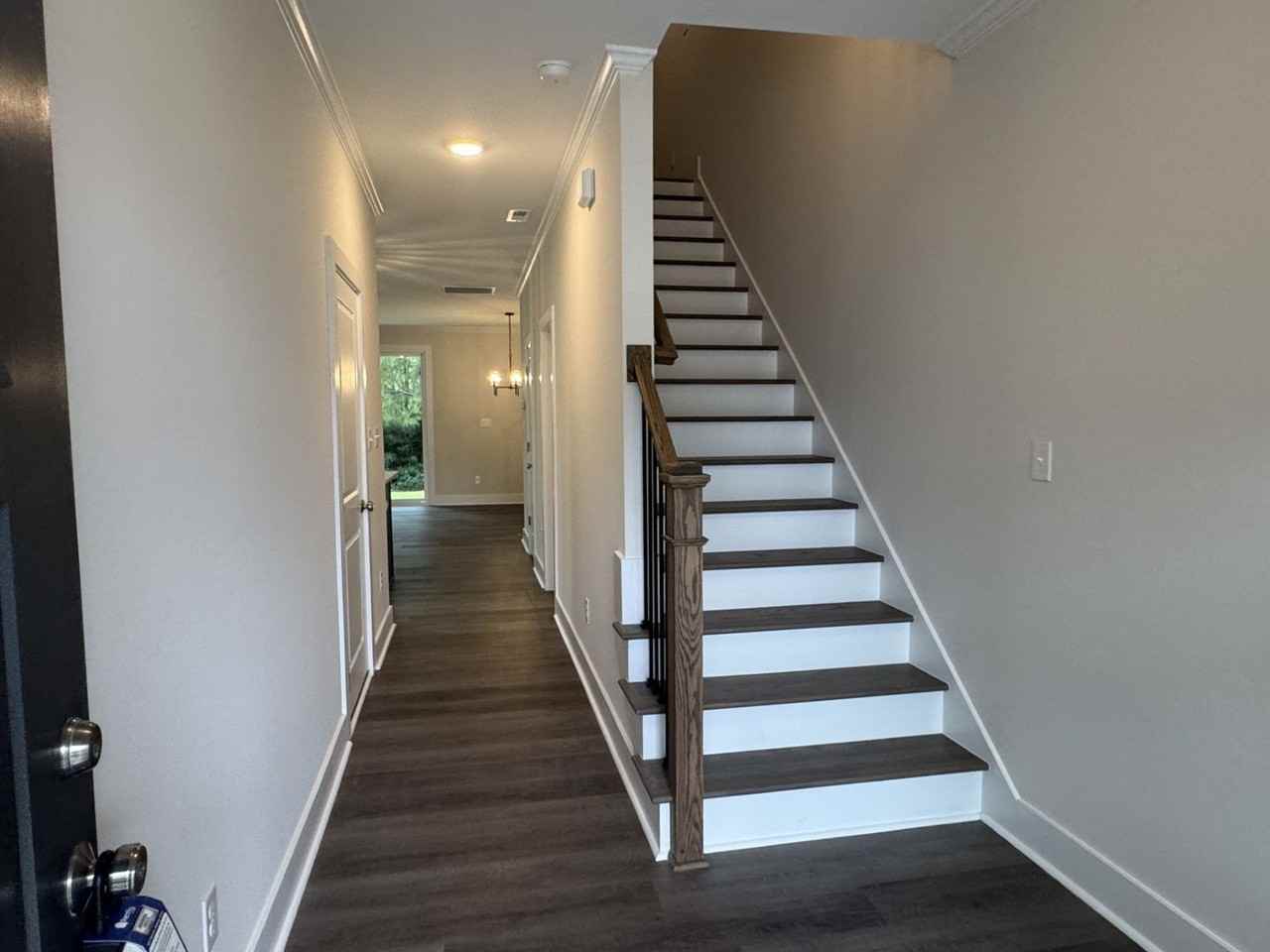 623 Marshskip Way - Photo 3 of 27