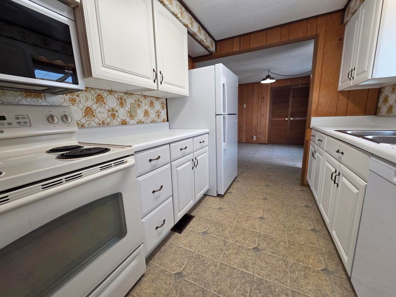319 County Road 1675 - Photo 6 of 26