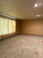 featured image of 4649 39th Ave Ne