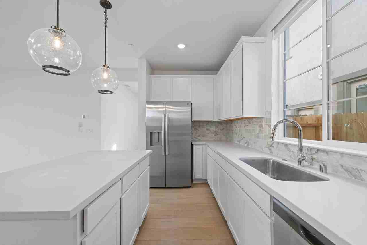 445 Prosecco Way - Photo 5 of 42