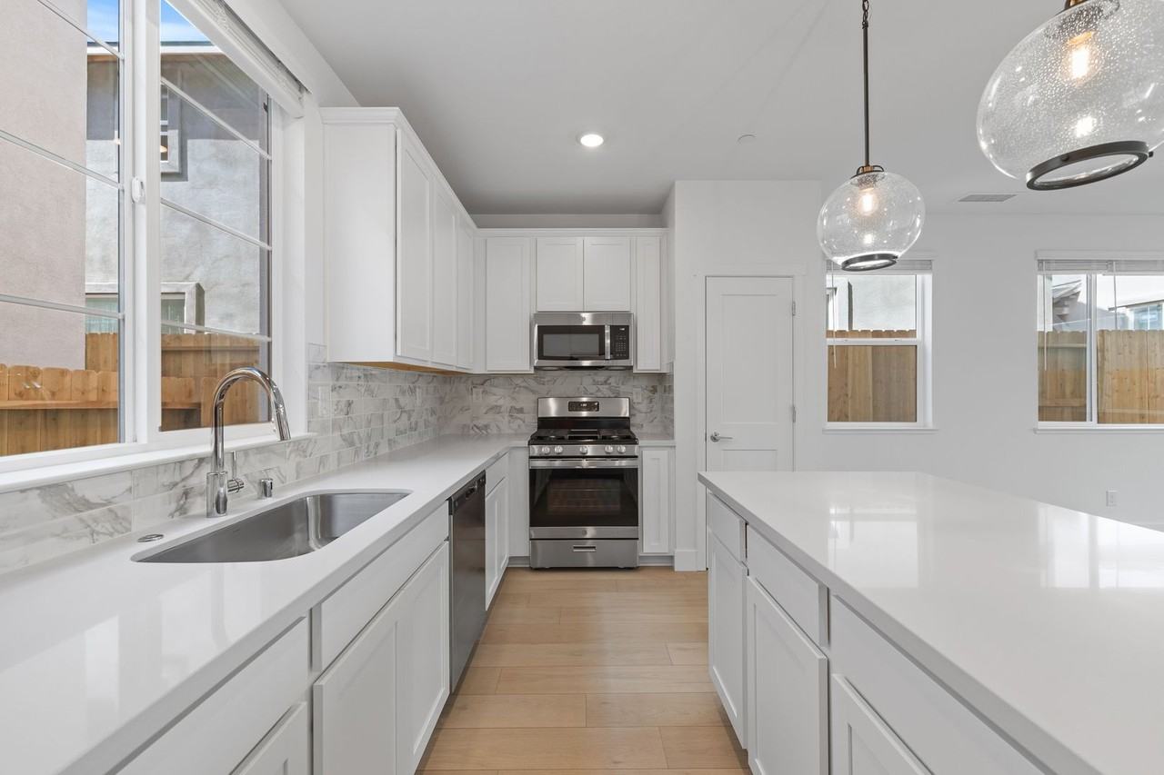445 Prosecco Way - Photo 6 of 42