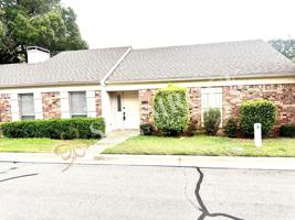featured image of 3206 Creekwood Cir