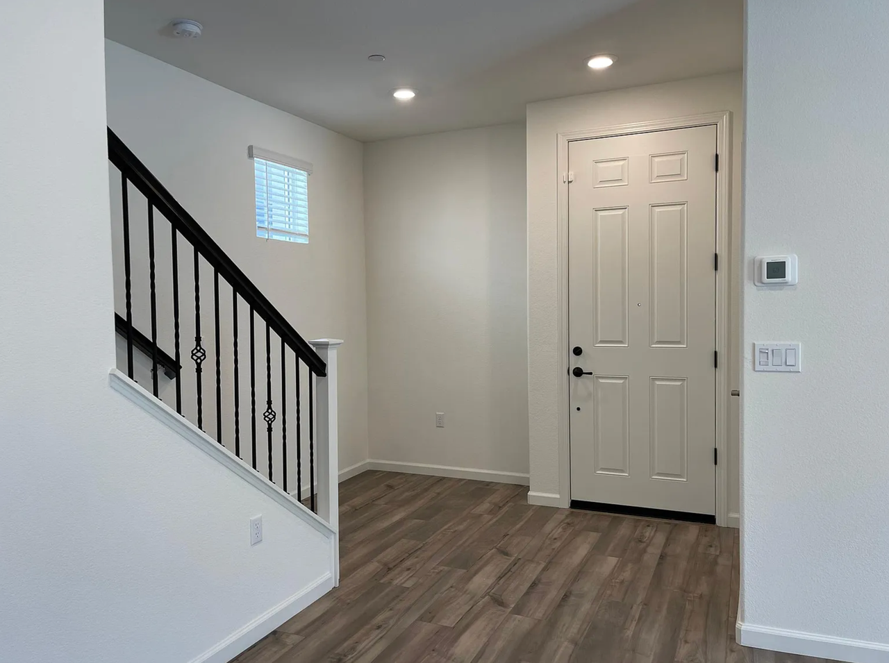 2144 Brave Hawk Loop - Photo 4 of 31