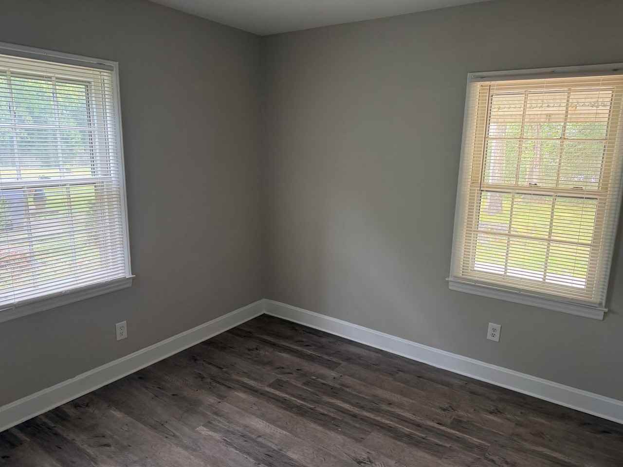 5200 Amity Pl - Photo 5 of 15