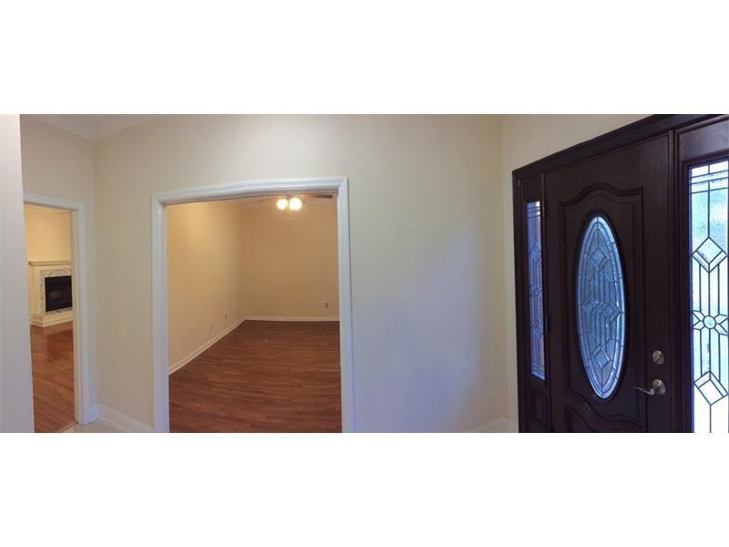 4626 Villa Chase Dr NE - Photo 2 of 22