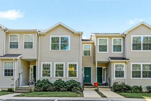 808 Yorkview Dr - Photo 1 of 1