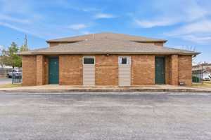 featured image of 3360 S Fairway Ave