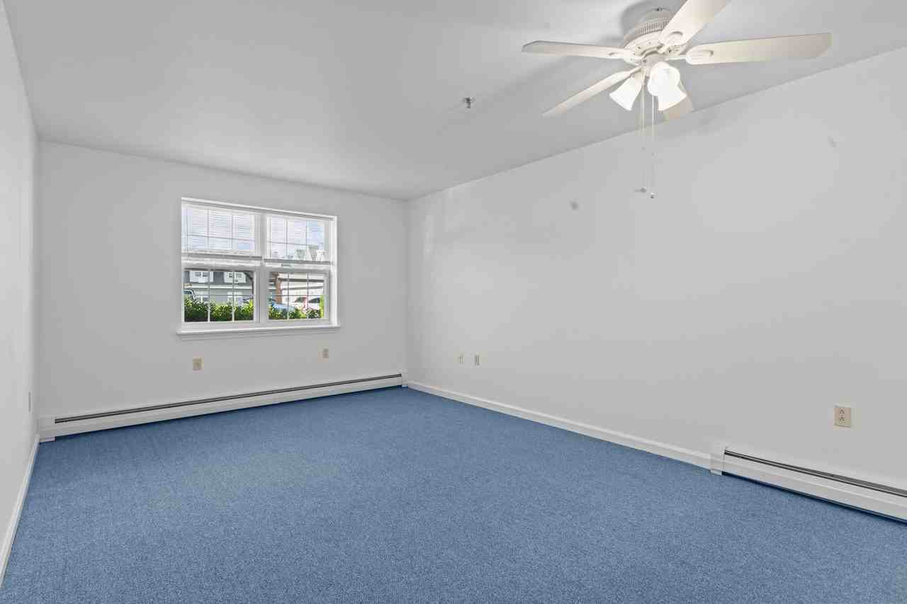 Taft Farm Senior Living - Photo 7 of 50