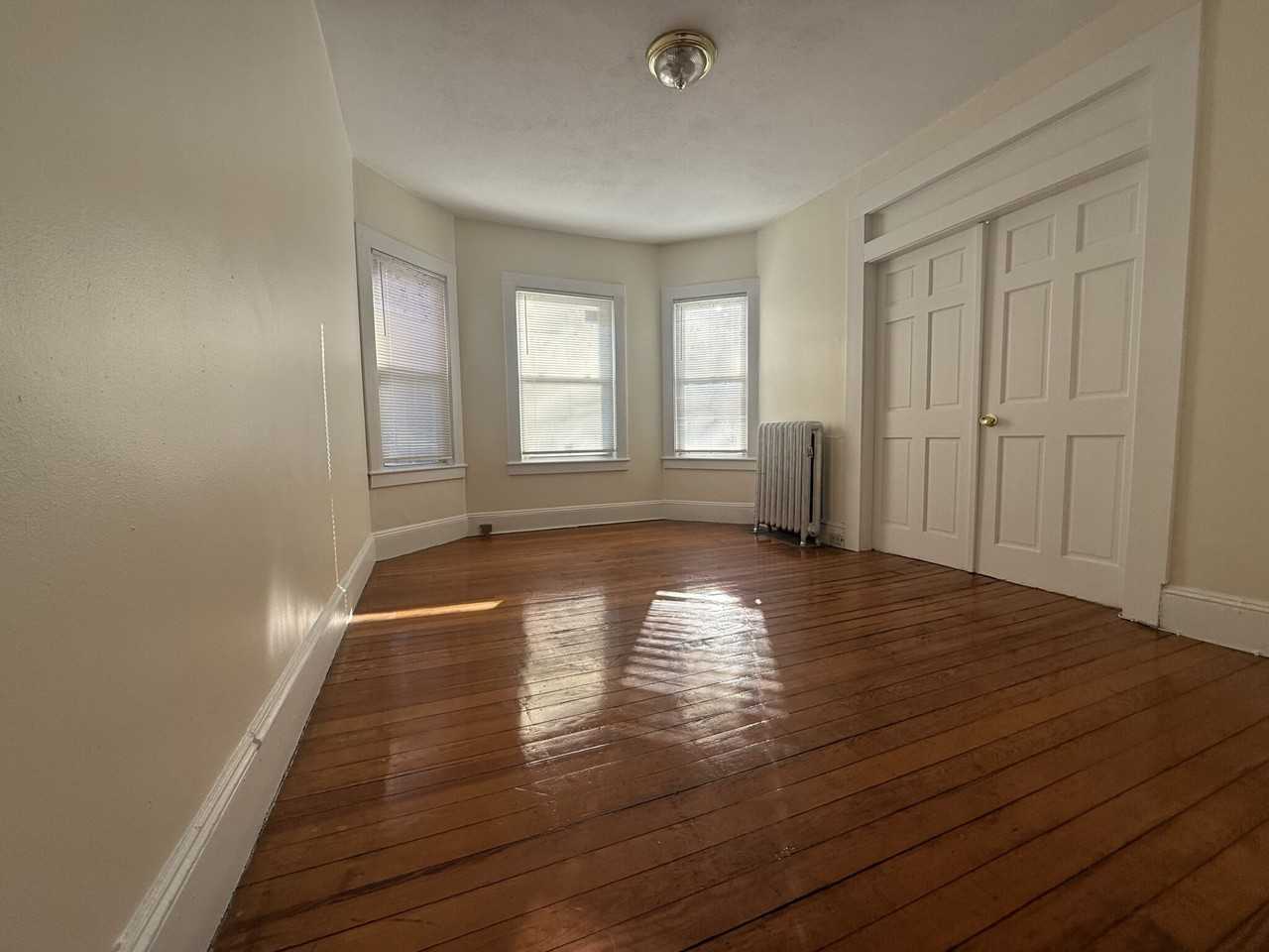 27 Forest St #2 - Photo 2 of 6