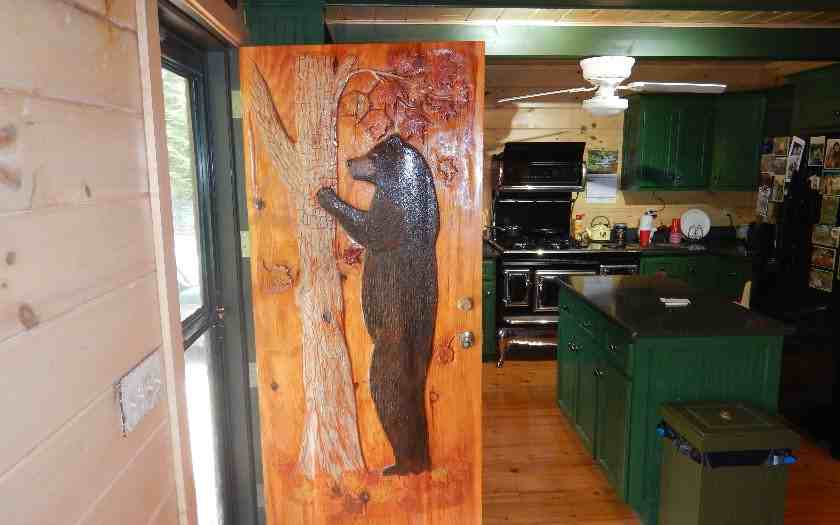 427 N Lake Dr - Photo 3 of 4