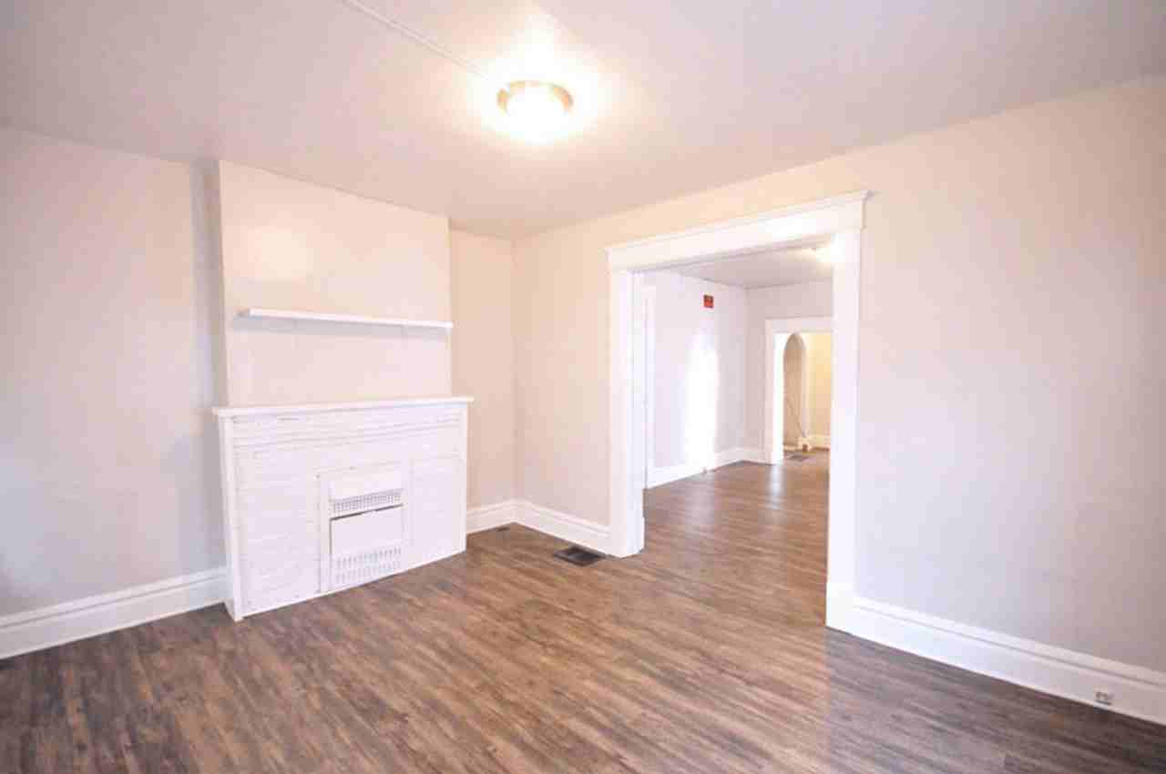 311 E 17th Ave - Photo 3 of 19
