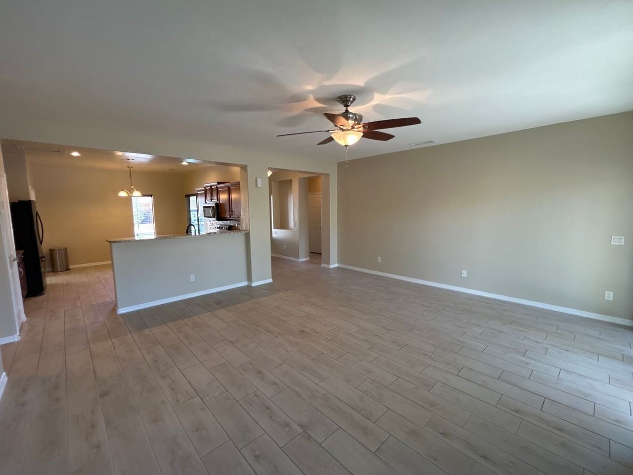 25614 W St Kateri Dr - Photo 4 of 21