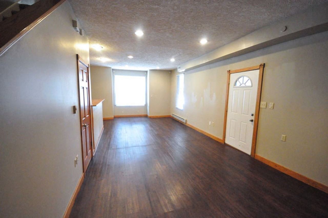 61 Mcmillen Ave - Photo 4 of 21