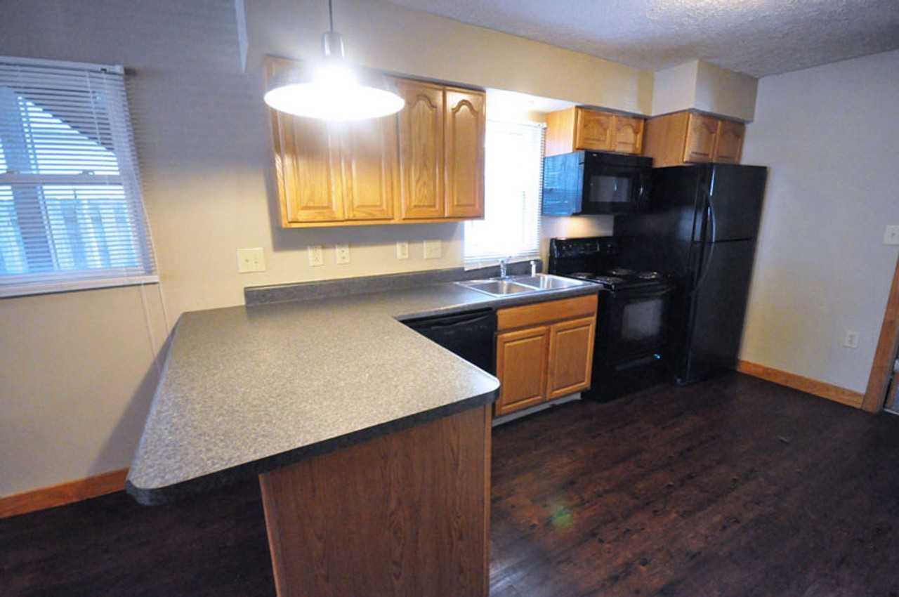 61 Mcmillen Ave - Photo 6 of 21