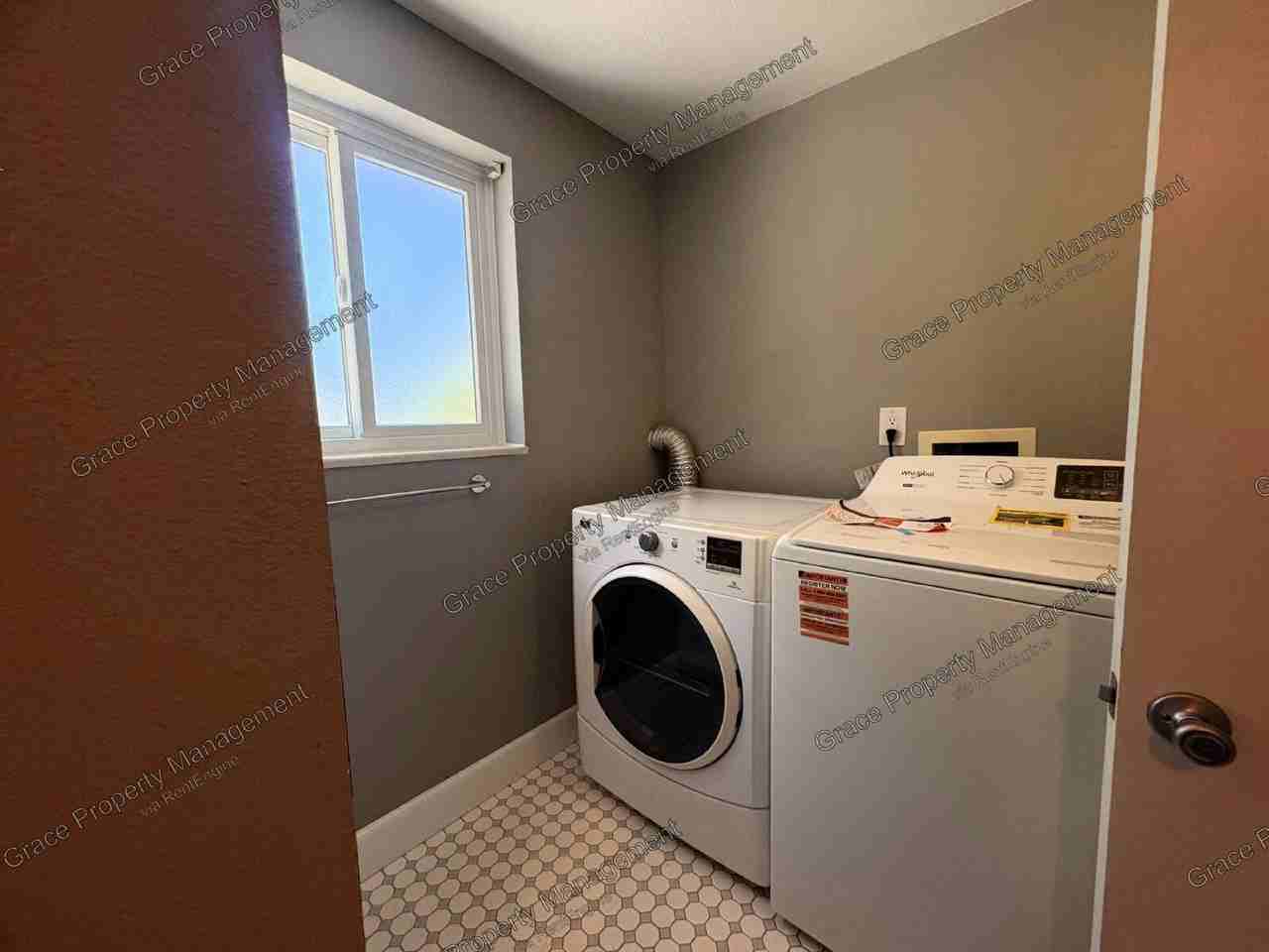 11277 E Custer Pl - Photo 2 of 14