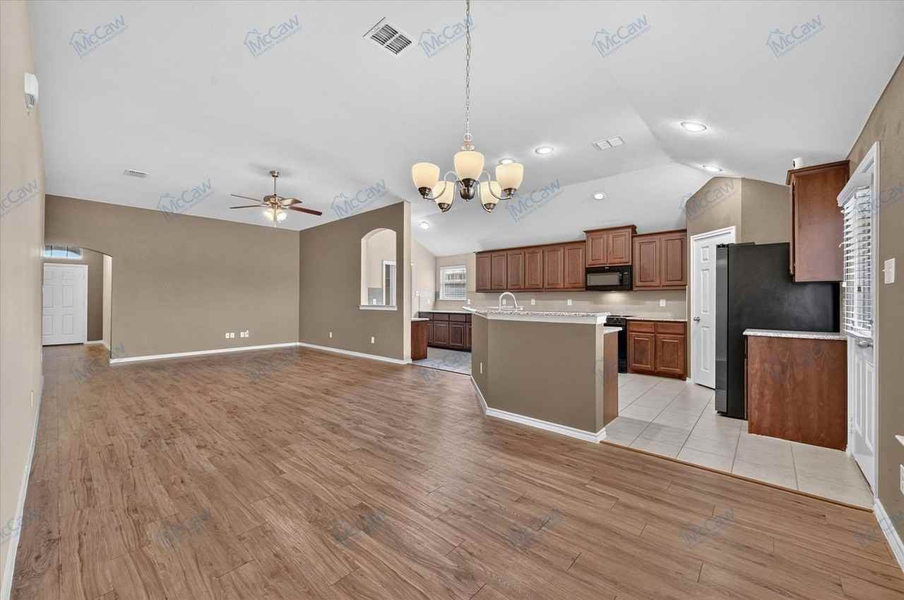 12000 Castleford Way - Photo 3 of 20