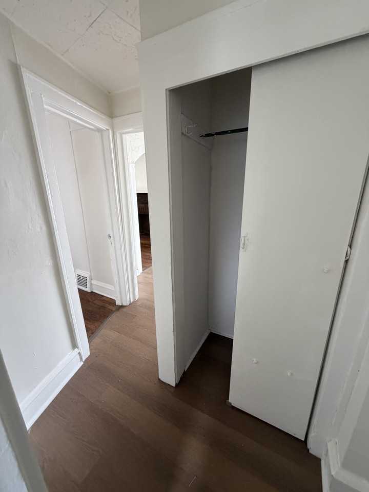 4473 W 133rd St - Photo 6 of 11