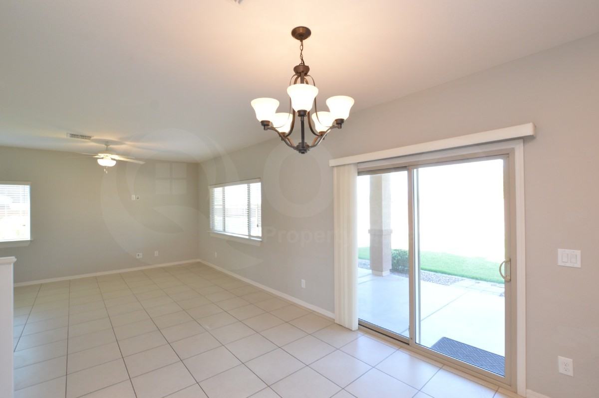 42243 N Tulip Tree St - Photo 7 of 36
