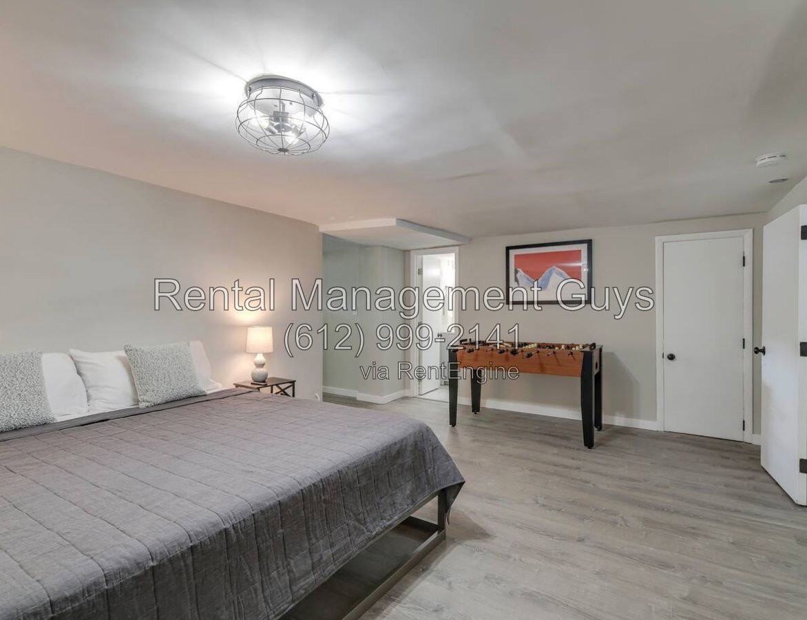 1680 Marshall Ave - Photo 7 of 17