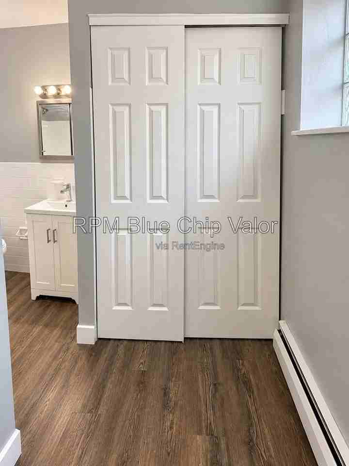 9481 Reading Rd #10 - Photo 5 of 7