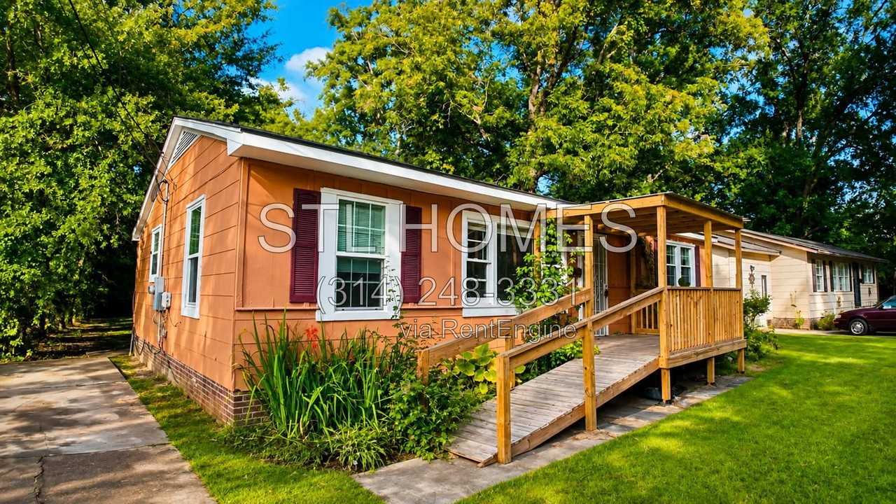 314 Clubview Dr - Photo 2 of 17