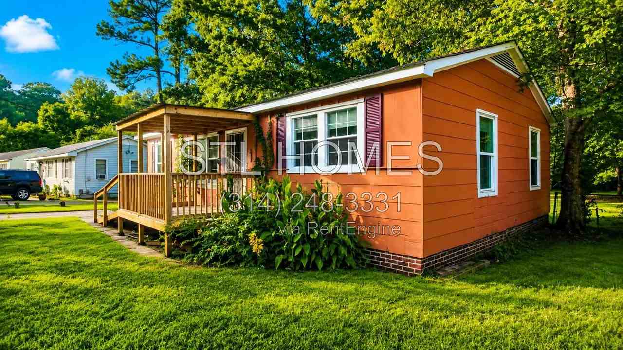 314 Clubview Dr - Photo 4 of 17