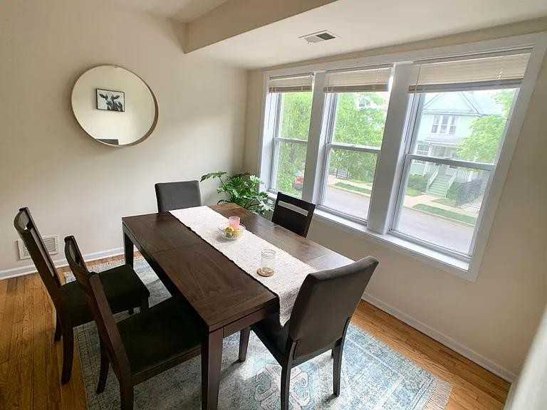 3578 W Lyndale St #1 - Photo 5 of 13