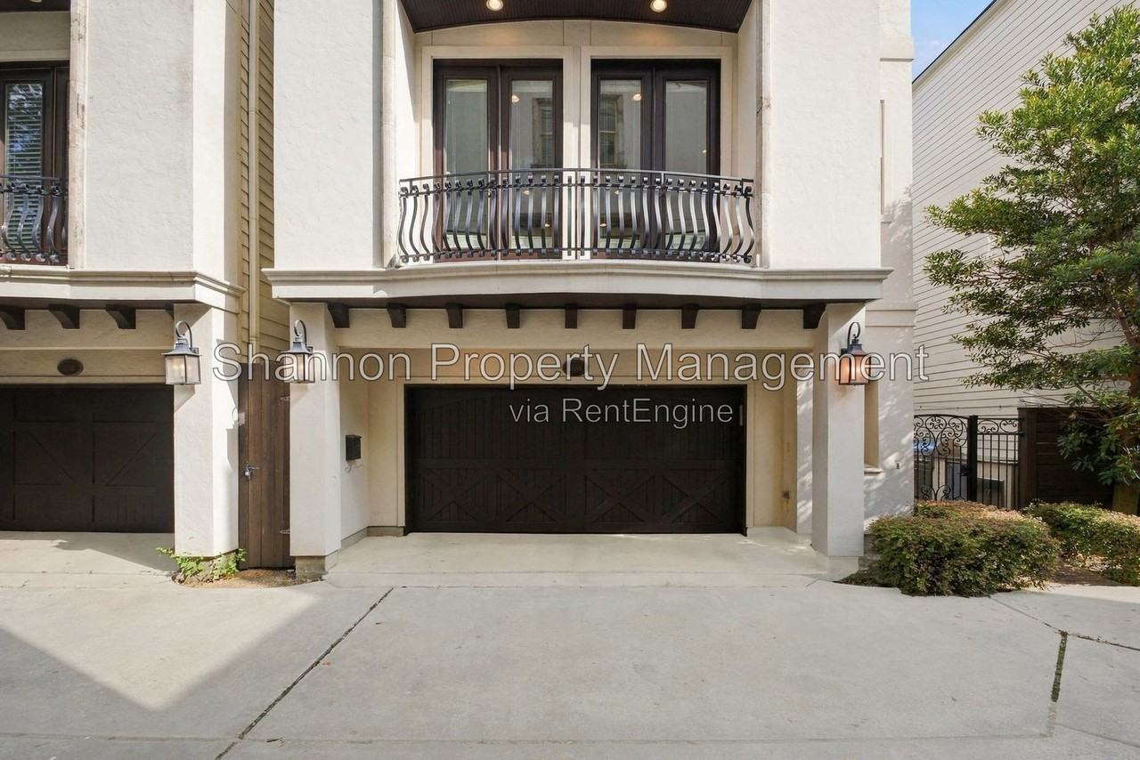 1108 Peveto St #B - Photo 5 of 50