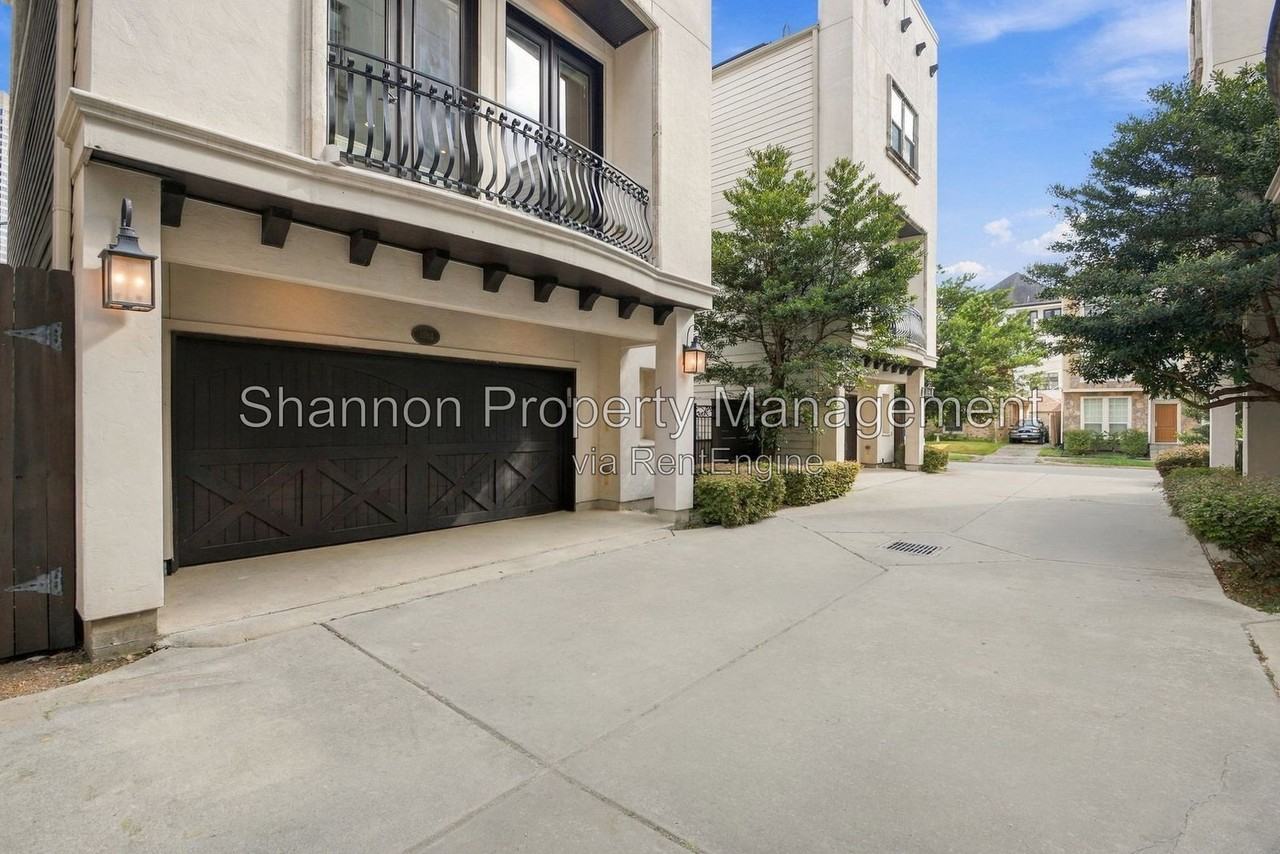 1108 Peveto St #B - Photo 6 of 50