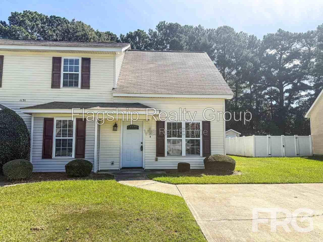 1131 Brownlea Dr #B - Photo 3 of 50
