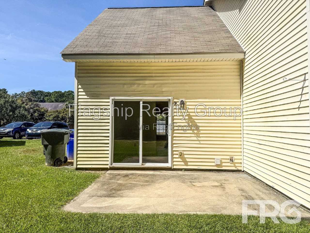 1131 Brownlea Dr #B - Photo 6 of 50
