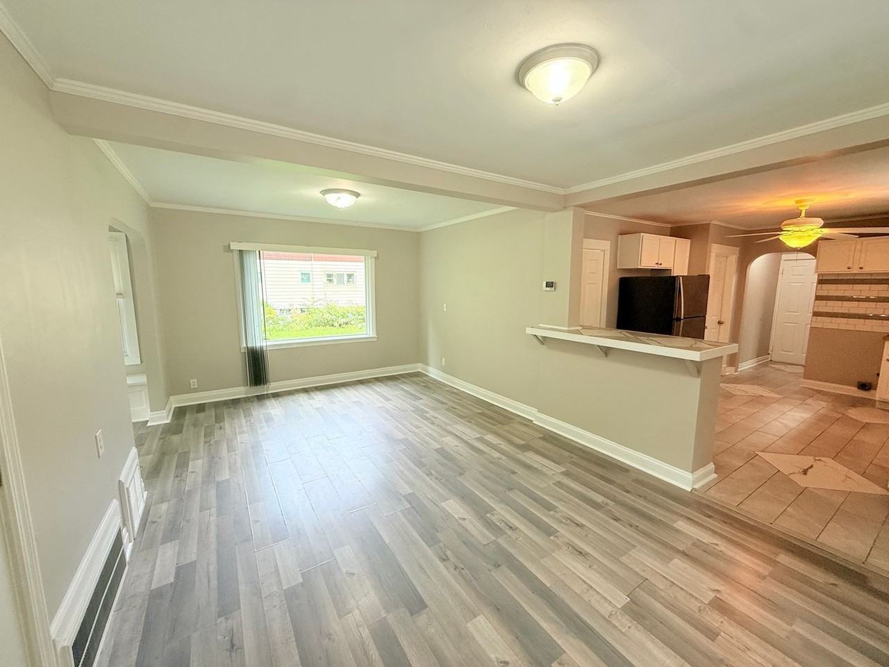 2614 N 53rd St - Photo 3 of 14